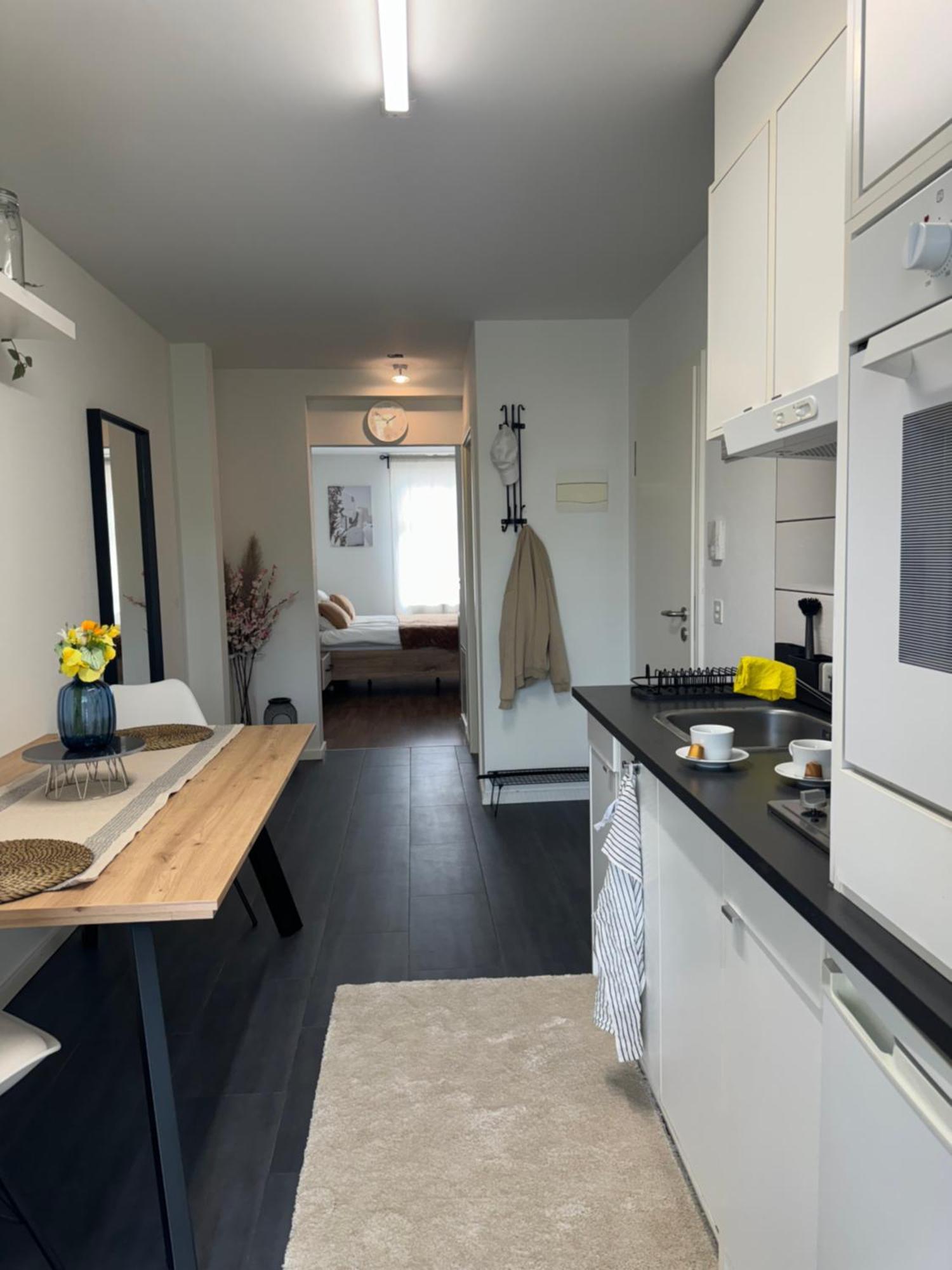 Eine Schoene Wohnung Bei Der Erlenmatte Basel Phòng bức ảnh